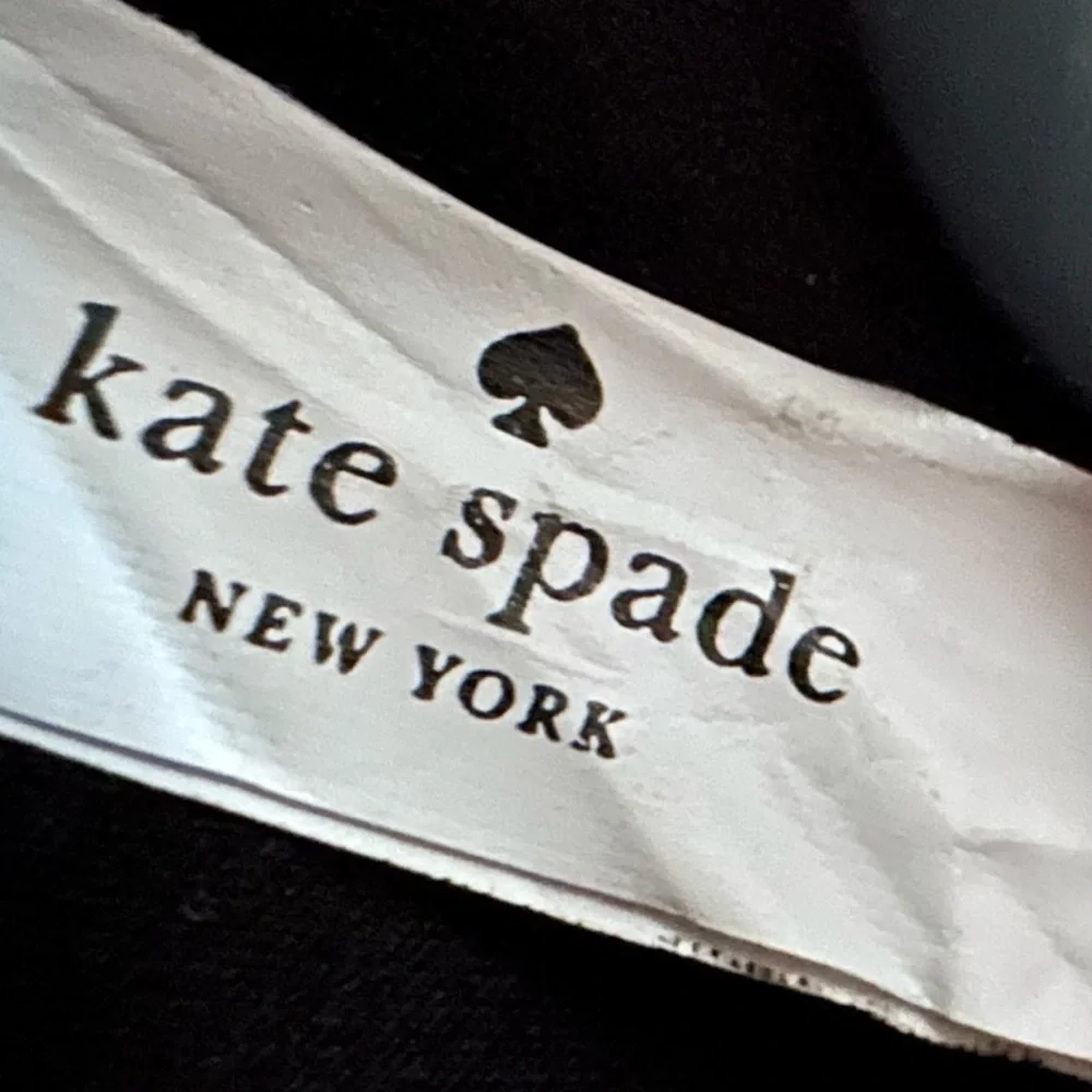 Kate Spade Blue Tablet / Ipad Laptop PC Sleeve with Matte Finish